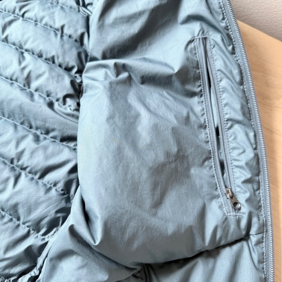 MARMOT DUCK DOWN QUILTED PUFFER VEST MENS SM TEAL ACTIVE OUTDOORS PERFORMANCE - Picture 7 of 13